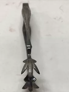 Antique Meriden Britannia Co. /1847 Rogers Bros A1 Claw Tongs Silver Plated 5” - Picture 1 of 6
