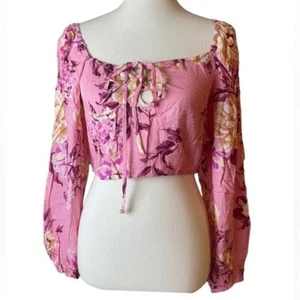 Top Corto Lulus Rosa Floral Con Cordones Manga Globo Talla M Nuevo con Etiquetas Jacquard R - Imagen 1 de 10