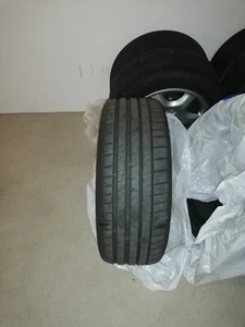 Michelin PILOT SPORT 4 XL 235/45 R18 98Y - Bild 1 von 3