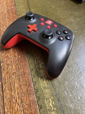 Nintendo Pro Controller - Image 1 of 4