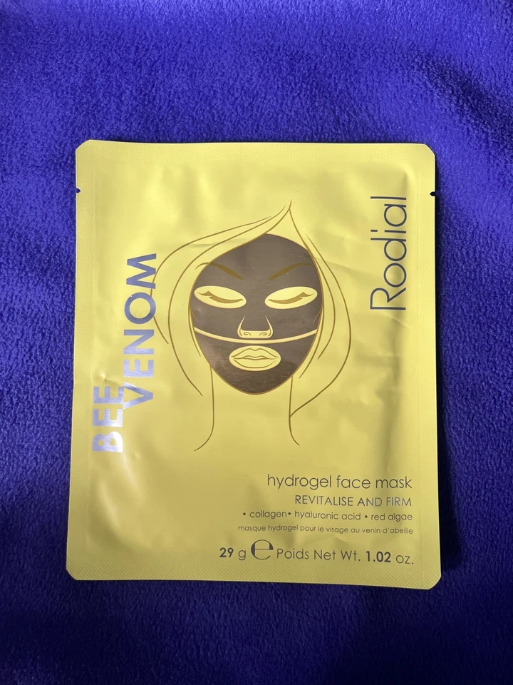 Rodial Bee Venom Hydrogel Face Mask (1 x 29g Sachet) Revitalise & Firm - Image 1 of 2