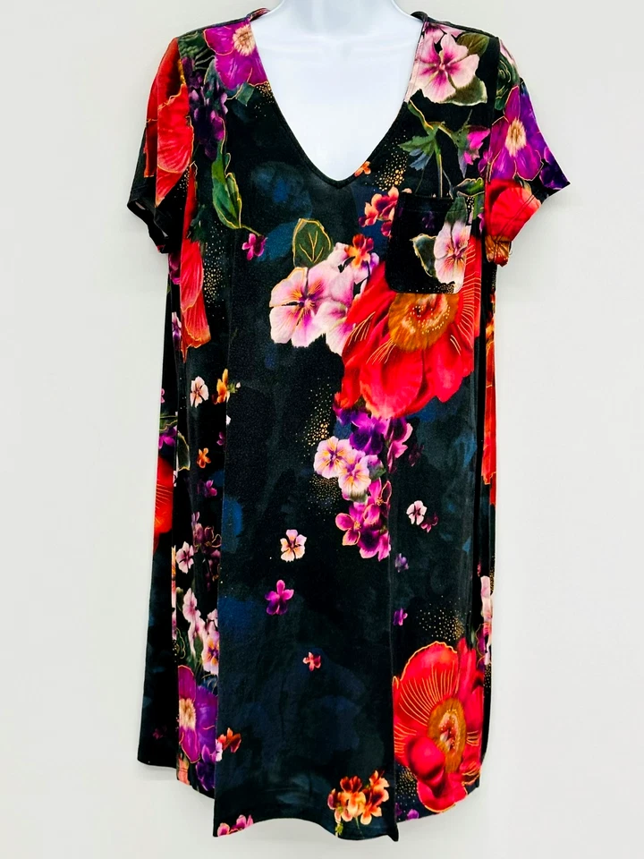 SOMA M Cool Nightgown Sleepshirt Short Sleeves Soft Stretchy Black Floral - Image 1 of 4