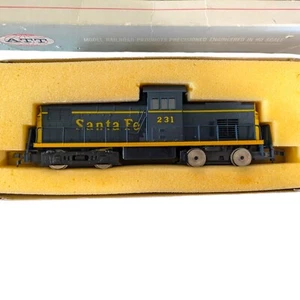 1969 ATT ALCO HO 415 Sante Fe #231 Powered Locomotive Original Box 1/87 Yugoslav - Picture 1 of 12