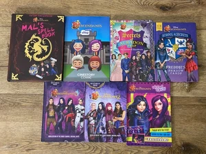 Lot Of 7 Descendants Mal’s Spell Book, School of Secets, Secrets of Auradon Prep - Picture 1 of 14