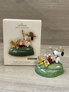 Snoopy Peanuts Hallmark 2007 Ornamento Beagle Scouts Fogata Woodstock - Imagen 1 de 7
