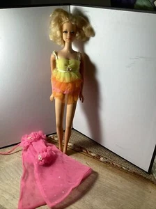 Vtg Stacey Doll TNT Model Blonde Hair Flip Side Part Rooted Lashes~~~~ READ TLC - Picture 1 of 10