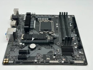 GIGABYTE B760M DS3H DDR4 LGA 1700 MicroATX Intel Motherboard READ/FOR PARTS - Photo 1/8