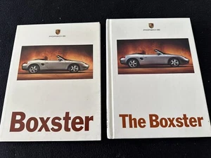 Porsche Boxster 986 1997 folleto de tapa dura conjunto catálogo de ventas en inglés - Imagen 1 de 17