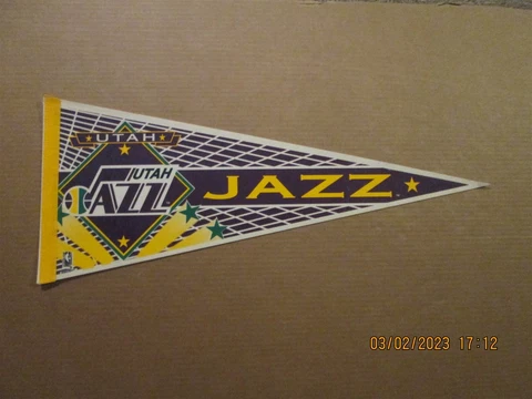 NBA Utah Jazz Vintage Circa 1980's Wincraft Team Logo Basketball Pennant Cover