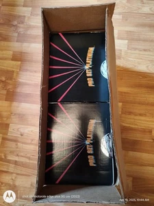 1991 PRO SET PLATINUM FOOTBALL MASTER CASE. Favre Rookie OPENED TO SHOW 2 Boxes. - Picture 1 of 3