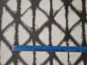 4.5YD LOT of Valdese SHIBORI NET INK Black White Triangle Weathered Uph Fabric - Picture 1 of 3
