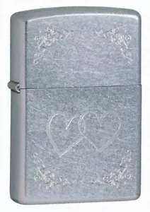 Encendedor Zippo Heart to Heart Street cromado (código Zippo 24016) - Imagen 1 de 4