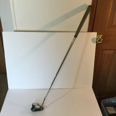 Rare HTF Golf White Shot Twin Ball Unique Design Putter 34" Long - Image 1 of 4