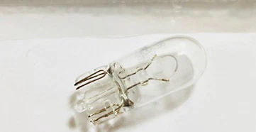 GENUINE BRAND NEW HYUNDAI SANTA FE 10 2009-2012 REAR COMBINATION-BULB - Image 1 of 2