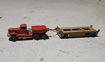 OLD VINTAGE LESNEY MATCHBOX # 15A PRIME MOVER & 16A Trailer Lot - Image 1 of 4