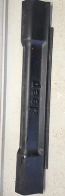 1997-2002 Jeep Wrangler TJ OEM Front Frame Bumper Cover 55155667AE FRETE GRÁTIS - Imagem 1 de 4