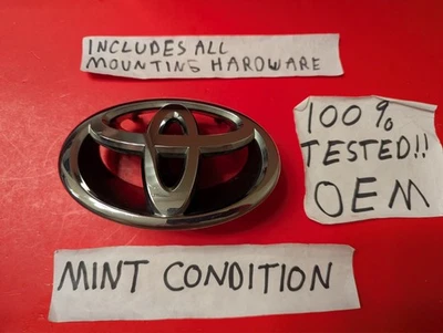 ✅ OEM 07 08 09 10 TOYOTA SIENNA FURGONETA PARRILLA EMBLEMA CROMO 75301-AE010 ¡COMO NUEVO! Foto 1 de 4