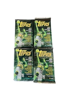 1998-99 Topps Basketball Series 1. Factory Sealed Lot (4) - 11 Cards Per Pack - Picture 1 of 4