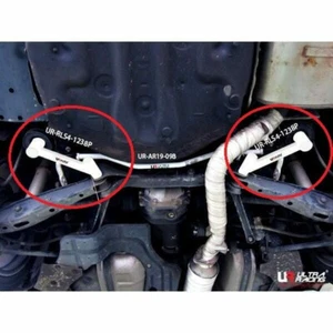 Ultra Racing 4-Point Rear Lower Side Bar For 98-05 Toyota Altezza XE10 2.0 Brace - Picture 1 of 6