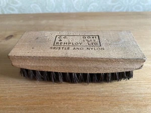 Remploy Ltd 1955 Vintage Shoe Boot Brush Cleaner WD Arrow Govt British Army 0041 - Picture 1 of 5