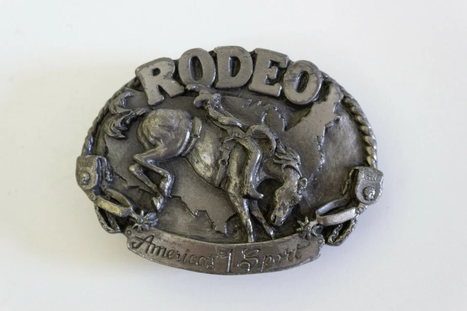 Siskiyou Buckle Co Rodeo Pewter Belt Buckle 1983 Made in USA - Imagem 1 de 2