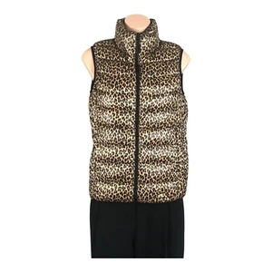 UNIQLO Pufftech Vest Size S 90% Duck Down Leopard Ultra Light Water Repellent - Picture 1 of 16