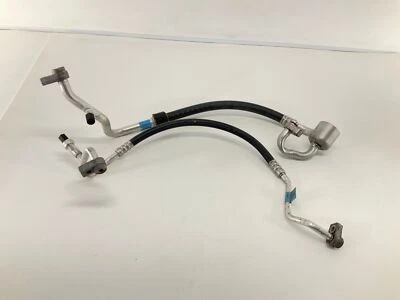 Par de mangueras de succión de aire acondicionado Ford Transit Connect 14-18 Foto 1 de 4
