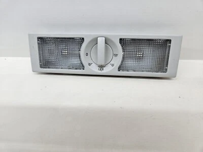 0886400 luz interior trasera PARA VOLKSWAGEN POLO,JETTA GOLF DE1536056-93 Foto 1 de 4