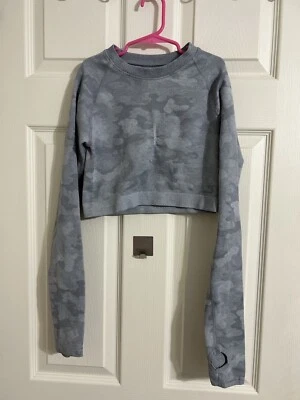 Top Corto Sin Marca Camuflaje Sin Costuras Manga Larga Atlético Gris - Talla Mediana Elastizado Foto 1 de 4