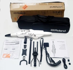 Roland AE-20 AE-20W Aerophone Wireless Wind Synthesizer Digital Stand Set WHITE - Picture 1 of 23