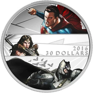 Batman V Superman: Dawn of Justice TM - 2016 Canada $30 Pure Silver Coin - RCM - Picture 1 of 4