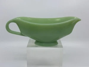 Green Jadeite UNMARKED Glass Gravy Boat 8"  Unknown Maker  Vintage - Picture 1 of 6