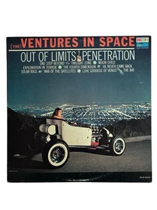 The Ventures The Ventures In Space Dalton Records VG+ vinyl record BLP-2027 - Picture 1 of 4