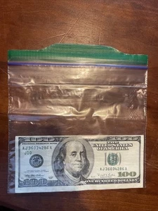 1996 $100 DOLLAR BILL ~ RARE MISCUT OFF CENTER OC - Picture 1 of 4
