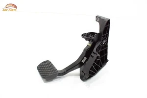 2015 - 2018 PORSCHE MACAN BRAKE STOP PEDAL W/ BRACKET OEM - Picture 1 of 7