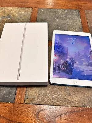 Apple iPad Air 2 A1566 32 GB Wi-Fi 9.7" Silver Excellent Condition Original Box - Image 1 of 4