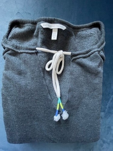 UNDERCOVER Victoria Secret Pullover Felpa S P Donna Pile Grigio Scollo a V Tasca Bassa