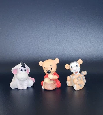 Figura de cerámica bebé Disney Winnie the Pooh Tigger Eeyore de colección Sri Lanka Foto 1 de 4
