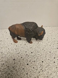 Schleich American BULL BUFFALO BISON Animal Figure Toy Figurine Wildlife 01 - Picture 1 of 11