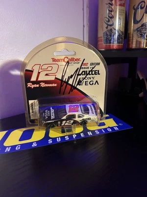 1:64 Ryan Newman 2002 Alltel Sony Wega Ford Taurus - Image 1 of 2