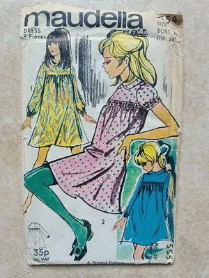 Vintage Original Maudella Printed Pattern Dress No. 5554 Size 10 - Image 1 of 3