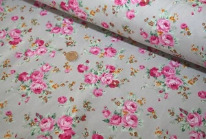 Rosa Blumenstrauß auf grau 100% Baumwolle Blumenstoff Fat Quarter H/M METER - Bild 1 von 1