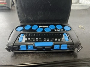 Présentoir braille bleu Focus 14 - Photo 1/6