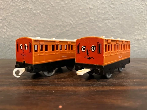 Tomy Plarail Annie and Clarabel 1992 damaged Cover