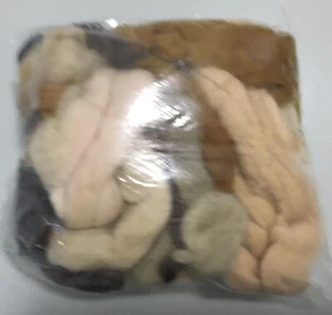 MERINS WOOL MIXED COLOURED ENDS, GREAT FIR NEEDLE FELTING, WOOL ART, SMALL ITEM - Picture 1 of 1