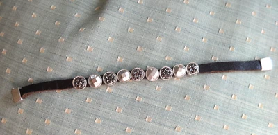 LUCKY BRAND BROWN LEATHER SUEDE BRACELET CLASP SLIDER BEADS REVERSIBLE 7" GUC - Image 1 of 4