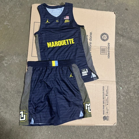 Jordan Marquette Golden Eagles BASKETBALL  UNIFORM NCAA Sz 44 +2 Men’s BIG EAST Cover