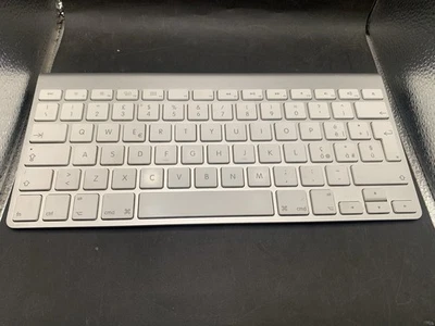Apple Wireless Keyboard A1314 - Immagine 1 di 4