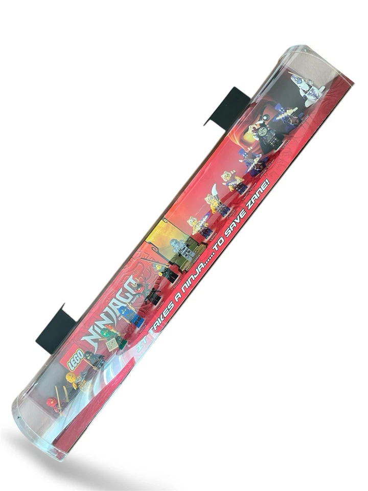 LEGO Ninjago Minifigura Pack “Se necesita un Ninja para salvar a Zane” Vitrina Foto 1 de 4