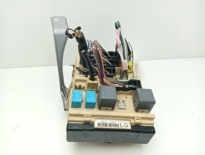 8273048731 boitier pyrotechnique pour LEXUS RX (MCU GSU MHU3) 8854293 - Photo 1/4